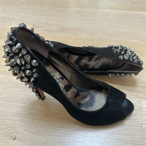 Sam Edelman Lorissa black spiked pumps with studded heels